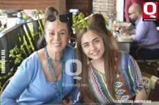 Patricia Quintana y Heydi Quintana