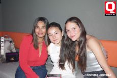 Eunice González, Mía González y Andrea Díez