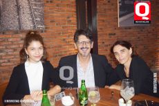 Amaya Guttman, Mario Reynoso y Maryza López