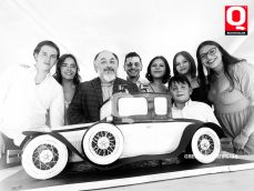 A  Festeja en familia y con amigos 55 años  Jorge Marcelino Trejo