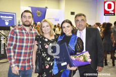 Mario Rodríguez, Gabriela Muñoz, Karla Rodríguez y Mario Rodríguez