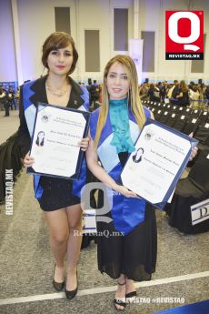 María Isabel de Aranaga y Leslye Manrique