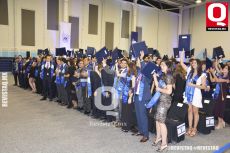 Se gradúan universitarios