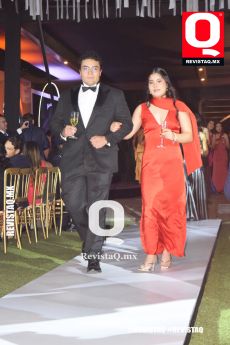Fabián Velázquez y Sofía Carrillo