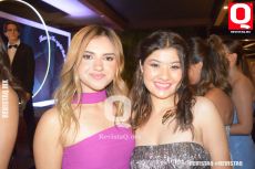 Fernanda Rivera y  Kyara Maria Breidenstein  Solis
