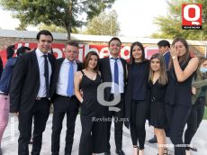Juan Pablo Cisneros, Rodrigo Villmayor, Majo Hernández, Sebastián Ayala , Jocelyn Morán, Majo Torres y María Teresa Ornelas