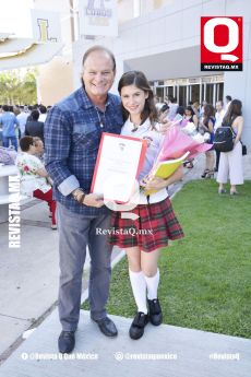 A   Tito Etcheverry  y su hija Anette Etcheverry