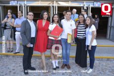 Boris Álvarez, Elbia Martínez, Natalia Álvarez, Axel Carlín, Elsa Carlín y Daniela Padilla