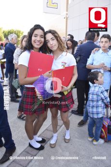 Mariana Estrada junto a Fernanda Rentería