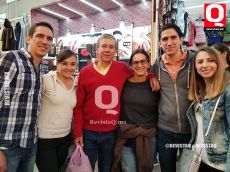 Ricardo Aranda y Mary Carmén Rodríguez en familia