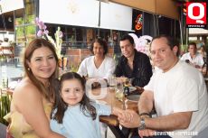 Familia Azua