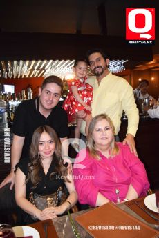 Fernanda Montero, Salvador Gómez, Susana Galindo y Alberto Gómez