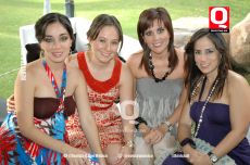 Beatriz Hernádez, Laura Calderon,Vero Zendejas y Leonor Ontiveros