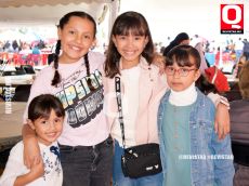 Ivanna Muñoz, Romina Muñoz, Ivanna Rivera y Ana Paula Rivera
