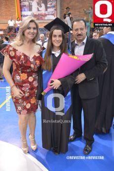 Coco Romero, Abi Atilano  y Armando Atilano