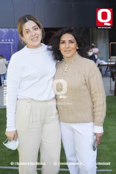 Giovanna Becerril y Coco Campos