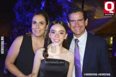 Katia Bujaidar, Lucía Muñoz y Juan José Venegas
