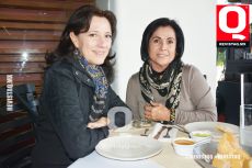 Norma Cisneros y Meche Romero