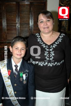 Carlos Moreno Castillo y Giselle Castillo