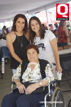 Adriana Gama, Denisse Hernández y María de Jesús Hernández