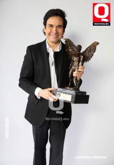 Extraordinario imitador Gilberto Gless