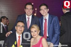 Esteban Aguilar, Diego Aguilar, Mario Aguilar y Yamely Carmona