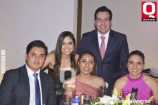 Julieta Mayorga, Esteban Aguilar, Luis Cabrera, Zahe León y Elba Horner
