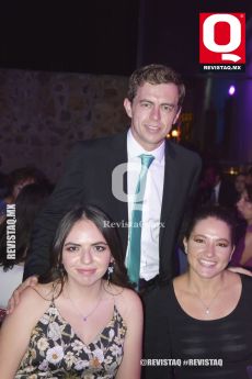 Samuel Anaya, Mariana Tramer y Fernanda García