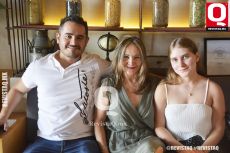 Rogelio Orozco, Ana Orozco y Ana Karen Orozco