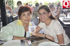 Yolanda Hernández y Karina Coronado