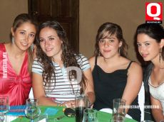 Paulina Yamín,Karen Obregón,Ceci Genco y Daniela Yamín