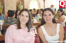 María Esther Villalobos y Estefanía Sánchez