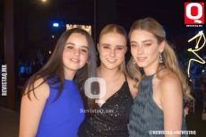 A   María Vega, Mariana Vega y Ana Reynoso