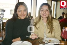 Guadalupe Velázquez y Estefanía Chávez