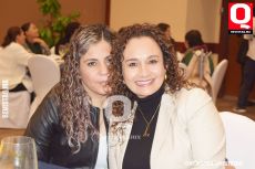Lupita Uriarte y Maguie González
