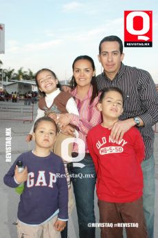 La Familia Aguilar