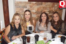 Adilia Herrera, Linda Sixtos, Moni Obregón y Gris Hernández