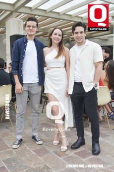 Rodrigo Andrade, Melissa Alcalá y Emilio Arroyo