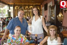 José Gutiérrez, Aidé Gutiérrez, Paty Martínez y Marisa Araujo