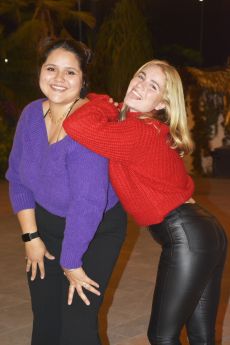 Melani Aguilar y Karla Glyka BFF