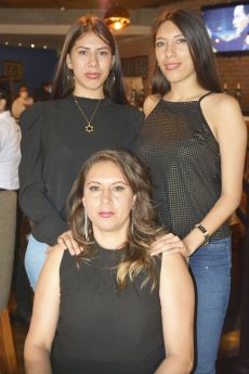 Samantha López, Arlette López y Verónica Solís