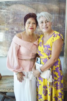 Ma. De Lourdes Guerrero y Elsy Slater