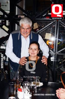 Luis Collazo y Esposa