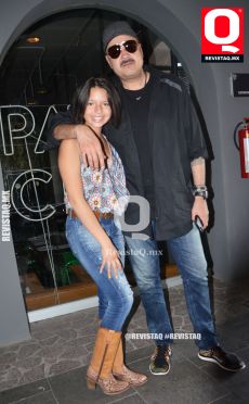 Ángela Aguilar con su famoso papá, Pepe Aguilar, foto 2017