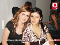 Renata Madrigal y Karina Arroyo