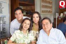 Juan Andres Castro, Silvia Moreno de Castro,  Fernanda Castro y Juan Castro