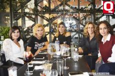 A   Fernanda Escalante, Marlene Sarkis, Cinthya Cervantes, Karla Struck y Bárbara Cortés