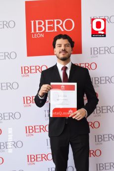 Agustín López