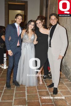 Daniel Morfín, Ximena Cordero, Ximena Núñez y Leonardo Sánchez,  bff