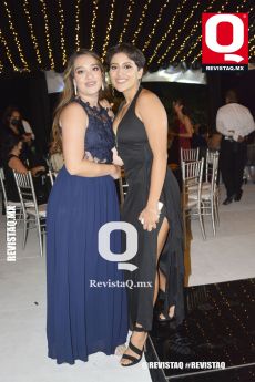 Natalia Sigrist y Regina Aguilar